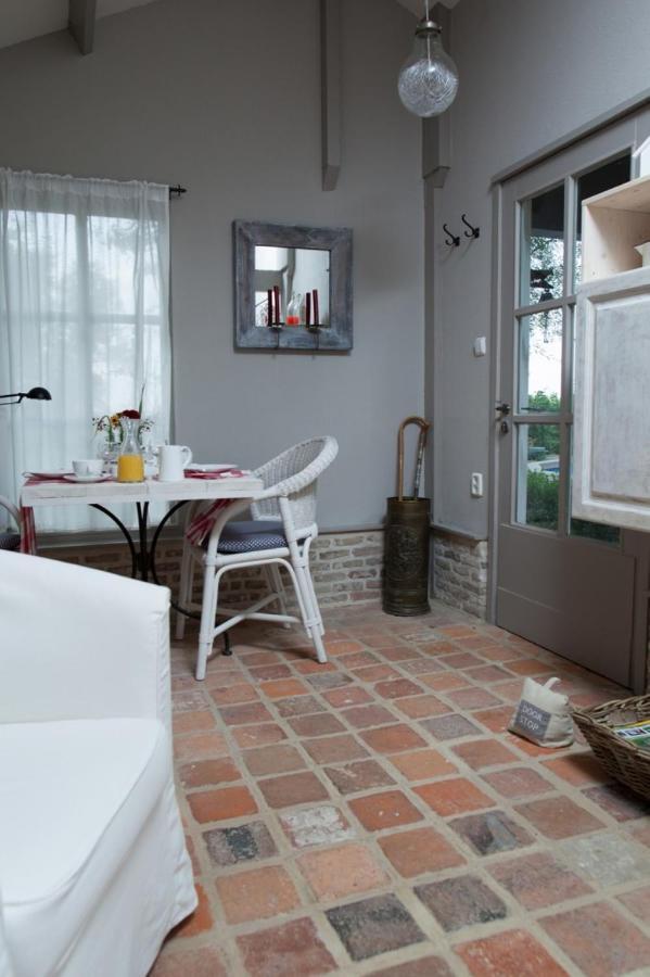 Bed and Breakfast In D'Ouwe Vlaamse Schuur Оссендрехт Экстерьер фото
